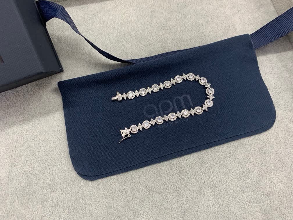 APM Monaco Elegant Diamond Bracelet